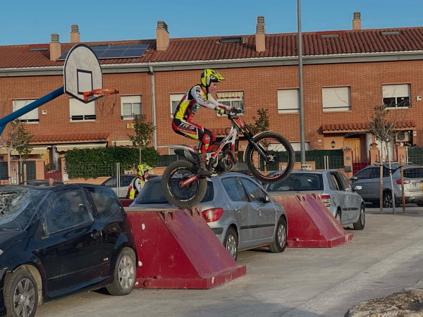 Abrera amb l'esport! Gaudim del 3r Enduret Infantil d'Abrera, competició d'enduro puntuable pel Campionat de Catalunya