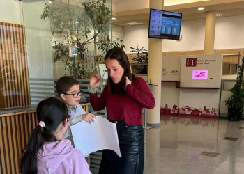 Donar sang salva vides! L'Escola Francesc Platón i Sartí d'Abrera organitza una nova campanya de donació de sang aquest dimarts 9 d'abril. Veniu a donar sang!
