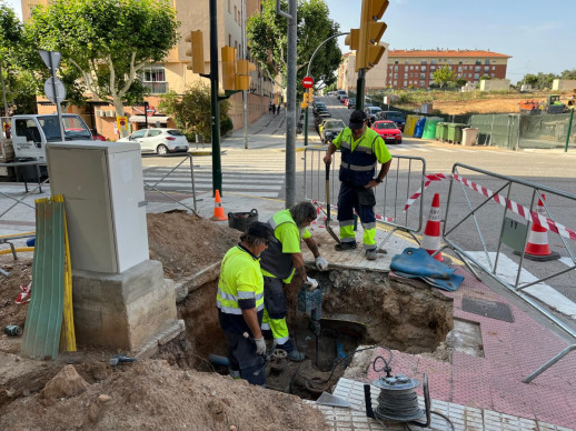 Tall d'aigua en alguns carrers del nucli urbà, avui dimecres 19 de juny al matí