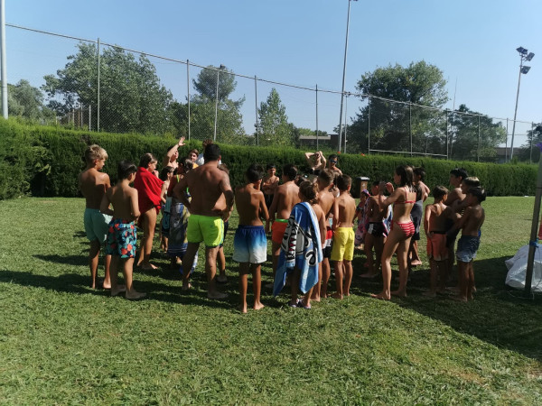 Durant tot el mes de juliol, hem gaudit de les activitats de la Bibliopiscina de la Biblioteca Josep Roca i Bros a la Piscina Municipal d'Estiu d'Abrera!