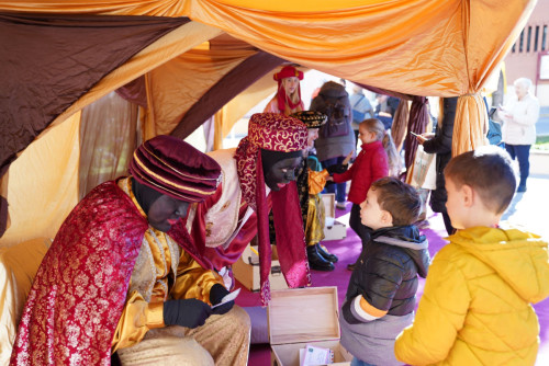 Arribada dels patges i patgesses Viu-Viu