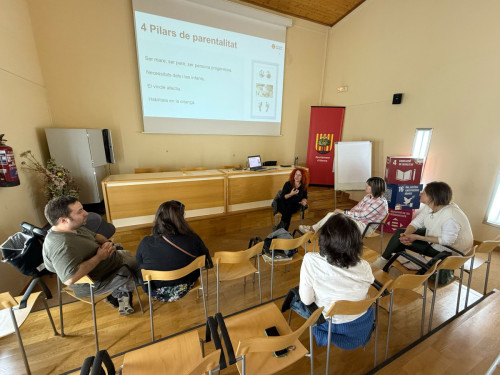 Cicle de Xerrades dins l'Abrera Educadora - 9 d'abril de 2025