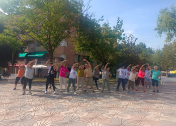 Per un envelliment actiu! Commemorem la Setmana de la Gent Gran d'Abrera 2025, que celebrarem del dimarts 10 al dijous 19 de juny, amb un ampli programa d'activitats!