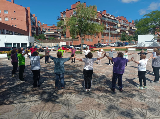 Per un envelliment actiu! Commemorem la Setmana de la Gent Gran d'Abrera 2025, que celebrarem del dimarts 10 al dijous 19 de juny, amb un ampli programa d'activitats!