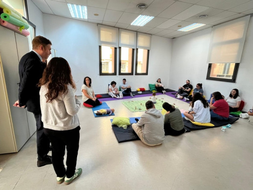 Visitem el nou grup de l'espai d'acompanyament familiar 'La Llavor' a l'Hotel d'Entitats d'Abrera