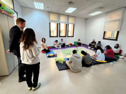 Visitem el nou grup de l'espai d'acompanyament familiar 'La Llavor' a l'Hotel d'Entitats d'Abrera