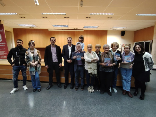 L’abrerenc Juan José Sánchez presenta el seu darrer llibre ‘Mis relatos predilectos’ a la Casa de Cultura