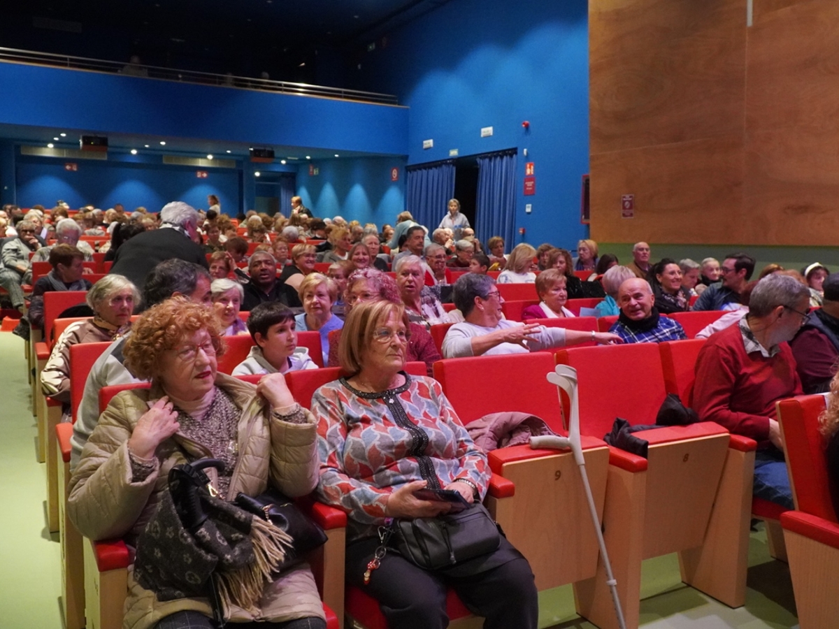 Abrera és solidària! Felicitem la Junta Local d’Abrera de l’AECC per l’èxit de participació i recaptació del 21è Festival Contra el Càncer d’Abrera, que ha recaptat 2.445 euros