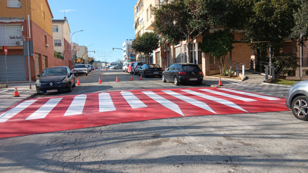 Continuem executant diversos treballs de conservació i millora de la calçada