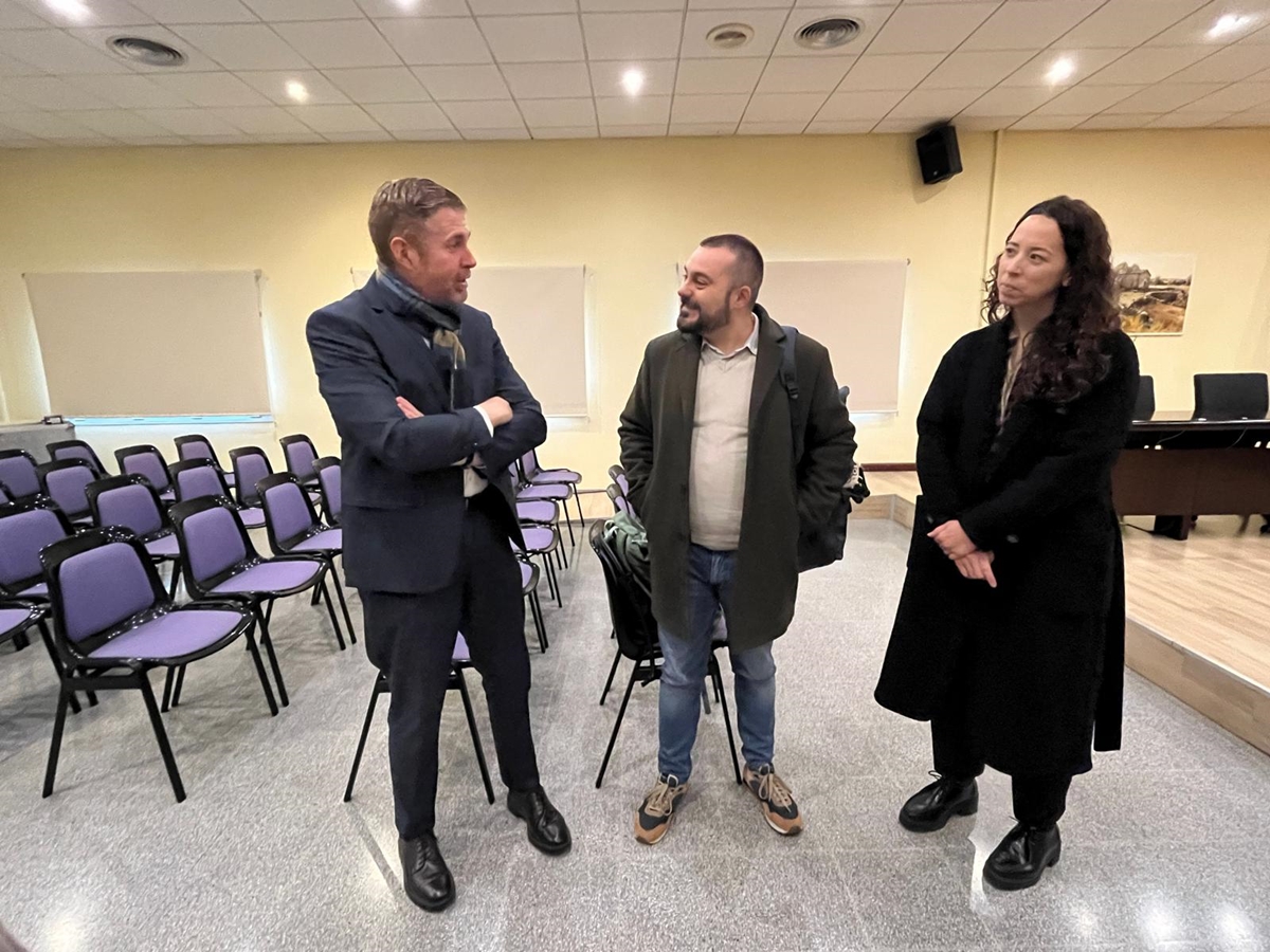 A Abrera reforcem el compromís com a 'Municipi que cuida' amb la visita institucional del diputat Javi Silva