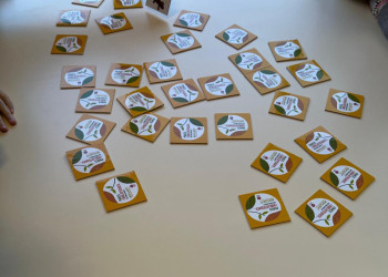 Visites escolars a la Biblioteca Josep Roca i Bros - 4t Escola Ernest Lluch 'Descoberta de Montserrat'