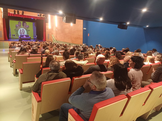 Divendres 27 de febrer de 2026: ‘69 La Comedia’ amb Adrián Ridao i Paloma Jiménez