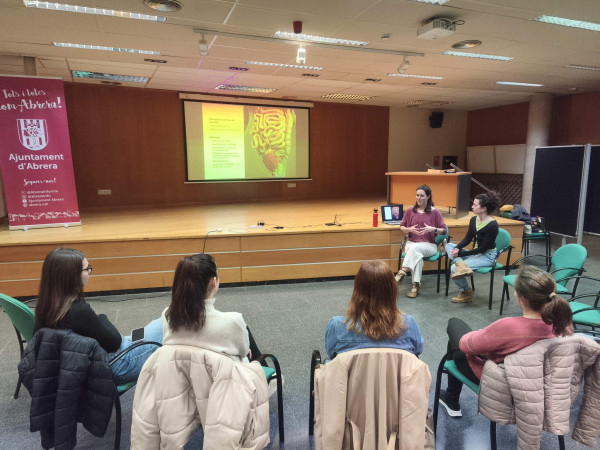 Divendres 13 de març – Taller “Quan la regla fa mal”