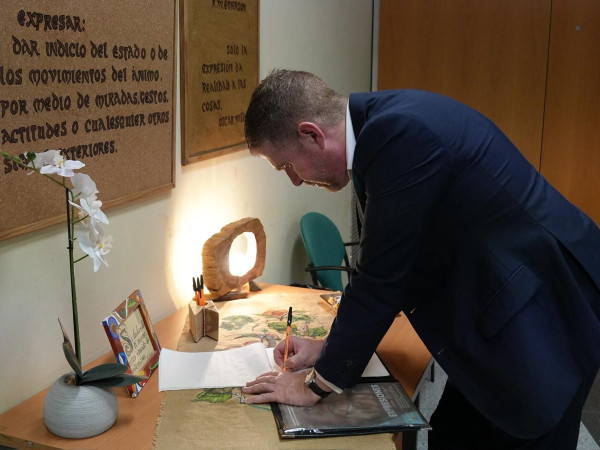 Visitem l'exposició 'Expresiones' de l'artista abreranca Aurora Escribano a la Casa de Cultura