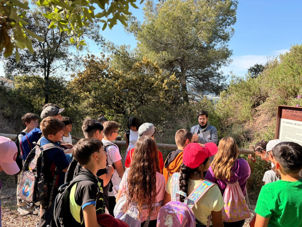 Visita del grup de sisè de l'Escola Francesc Platón i Sartí d'Abrera