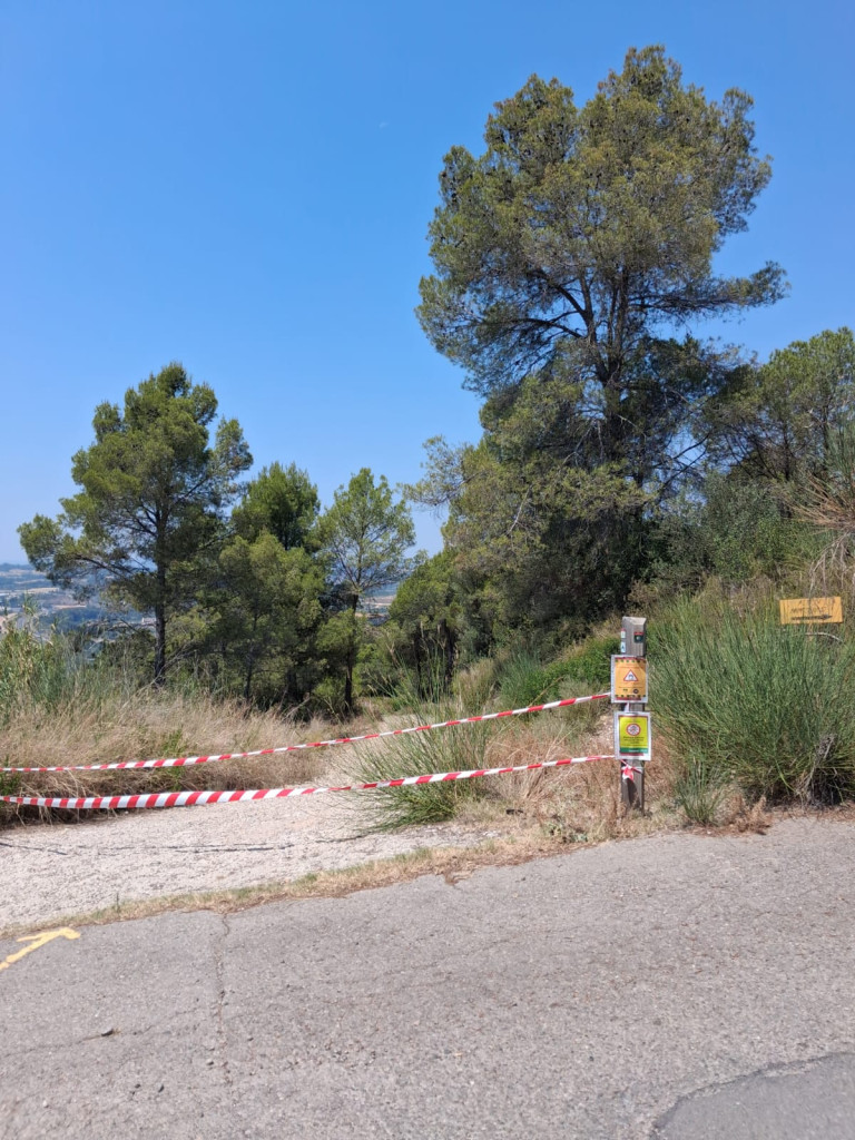 Actualització:13.45H - Tanquem els accessos als espais naturals d'Abrera per l'activació del nivell 4 del Pla Alfa davant el risc extrem d'incendi forestal