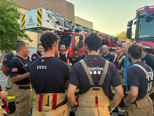 Un incendi a la zona de la sauna del Centre Aquàtic Municipal d'Abrera (CAM) obliga a desallotjar preventivament les instal·lacions sense provocar danys personals