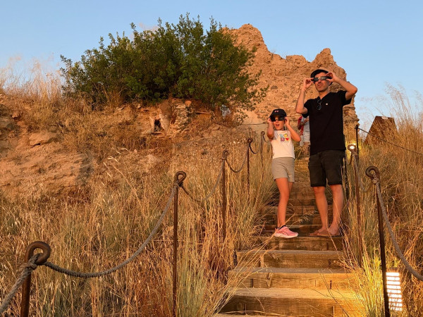 A Abrera vivim l’eclipsi solar d'aquest dimecres 12 d'agost al Castell de Voltrera d'Abrera, amb gran èxit d'assistència!