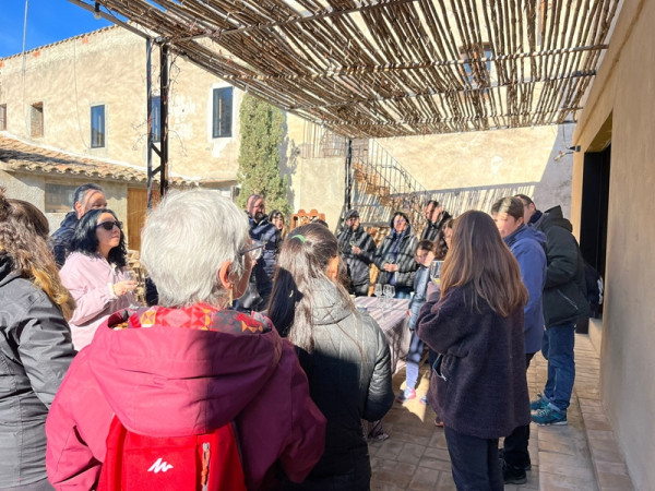 A Abrera gaudim del nostre patrimoni! Aquest dissabte 13 de gener hem assistit a la passejada patrimonial 'L’Abrera feudal: del Castell de Voltrera a Can Morral del Molí'