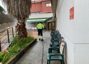 Realitzem tasques de desinfecció de la residència per a gent gran Canigó del nostre municipi