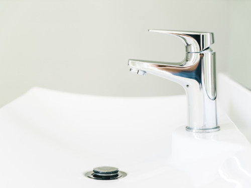 Aixeta tancada. Imatge de FreePik