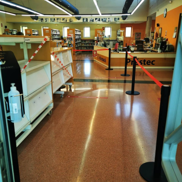 Biblioteca Josep Roca i Bros
