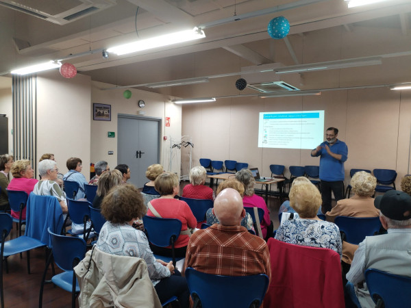 La Setmana de la Gent Gran d'Abrera torna a comptar enguany amb diferents activitats programades des d'aquest dimarts 21 al divendres 31 de maig de 2024. Xerrada 'Subminsitraments bàsics a la llar'