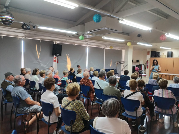La Setmana de la Gent Gran d'Abrera torna a comptar enguany amb diferents activitats programades des d'aquest dimarts 21 al divendres 31 de maig de 2024. Xerrada 'Herències i testaments'