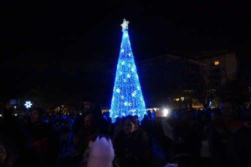 Per Nadal, torna’t a il·lusionar a Abrera, amb un munt de propostes per gaudir de les festes al nostre municipi! Encesa de Llums de Nadal 2022