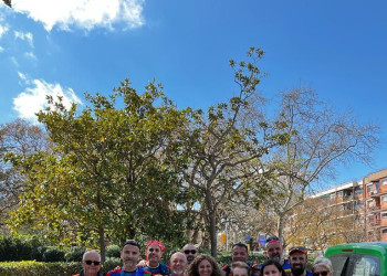El Club d'Atletisme d'Abrera participa a la Marató de Barcelona donant suport al projecte "La Marató de Llerre"