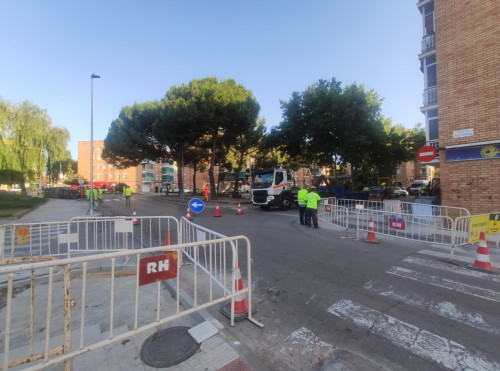 A Abrera millorem el nostre espai públic! Iniciem la segona fase dels treballs de reparació i millora de la via pública en el carrer de Josep Tarradellas del nucli urbà